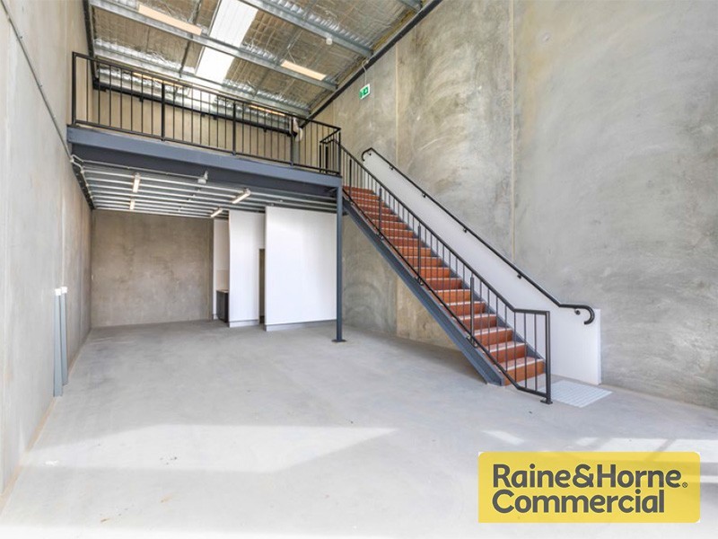 37 McDonald Road, Windsor QLD 4030