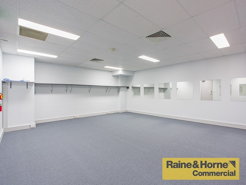 21 Wolverhampton Street, Stafford QLD 4053