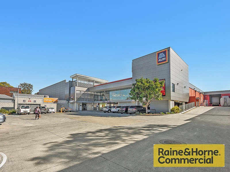 2B/47 Brighton Road, Sandgate QLD 4017