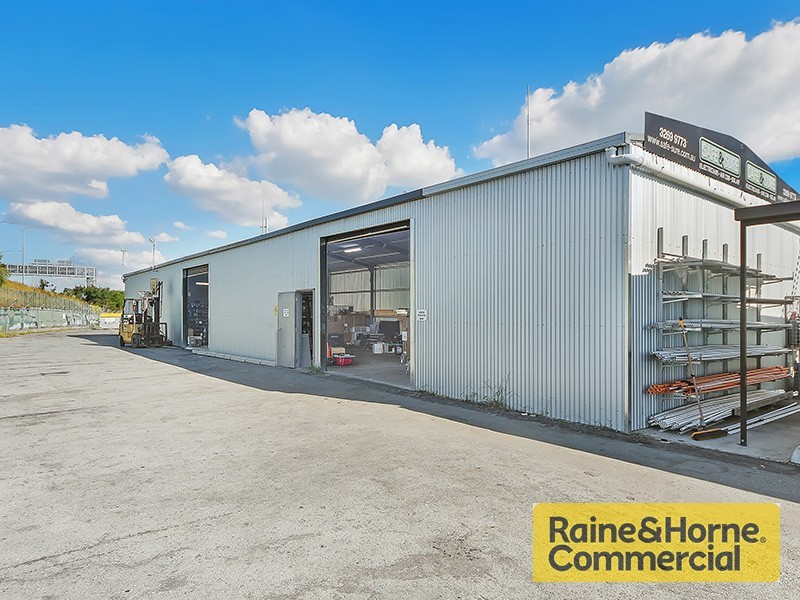 42 Depot Road, Deagon QLD 4017