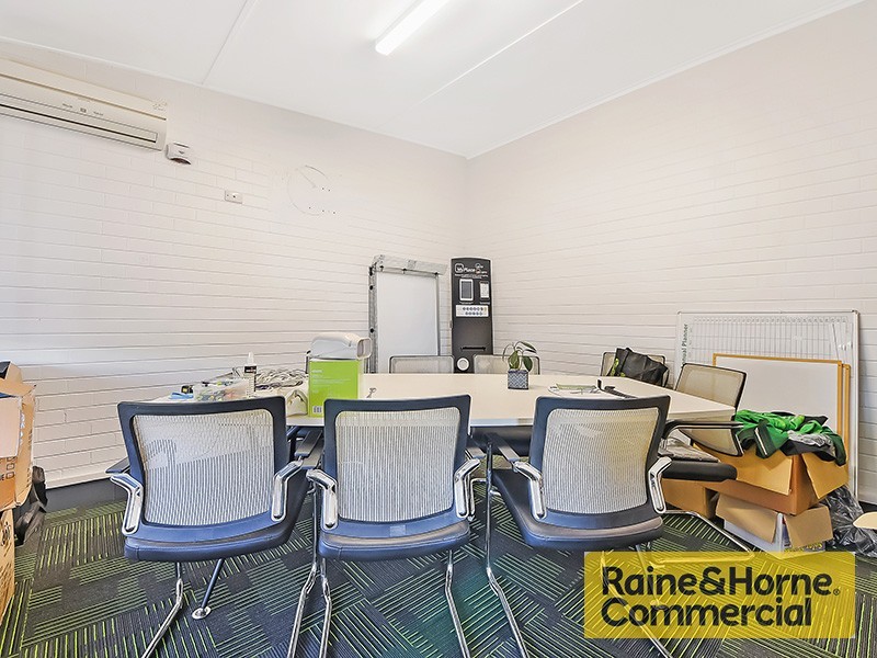 42 Depot Road, Deagon QLD 4017