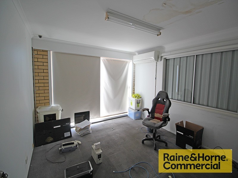 3/214 Leitchs Road, Brendale QLD 4500