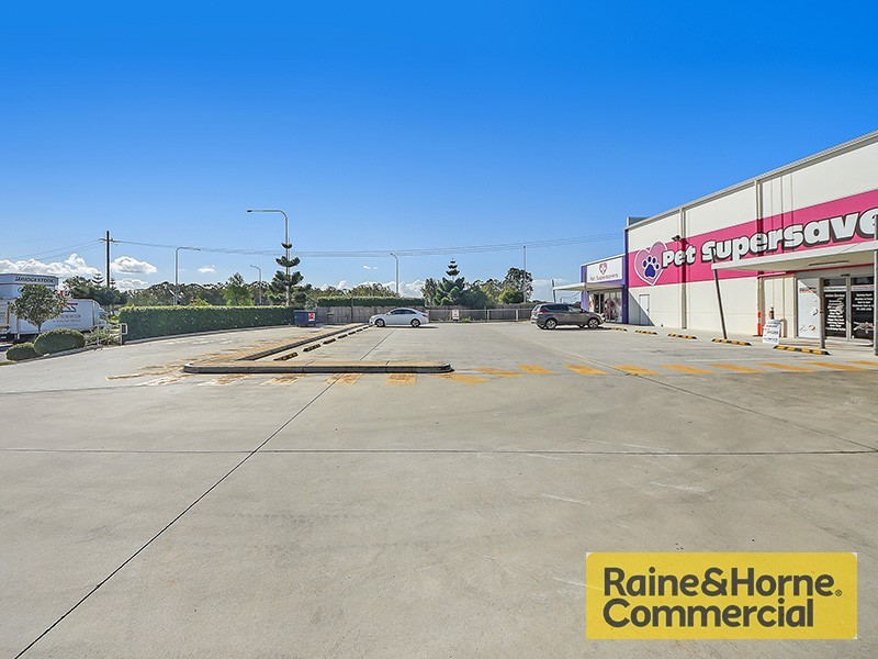 1 Russell Street, Kallangur QLD 4503
