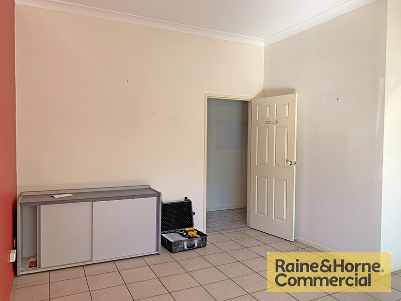 A4/1 Helium Street, Narangba QLD 4504