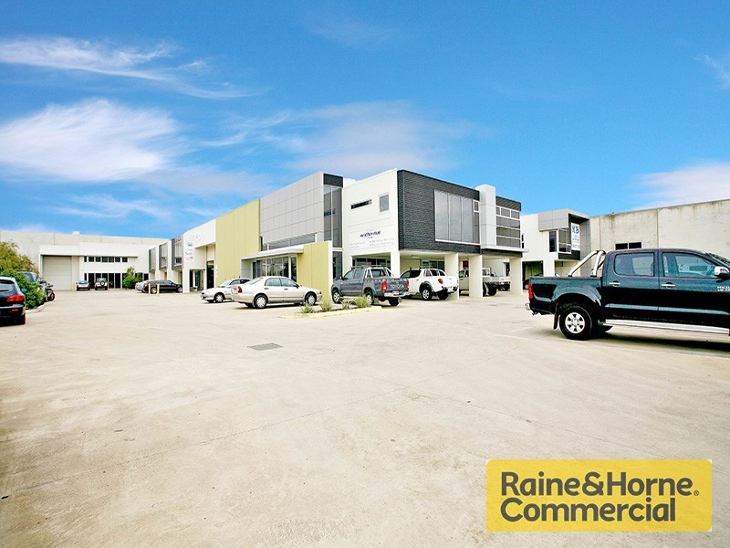 4/31 Brownlee Street, Pinkenba QLD 4008