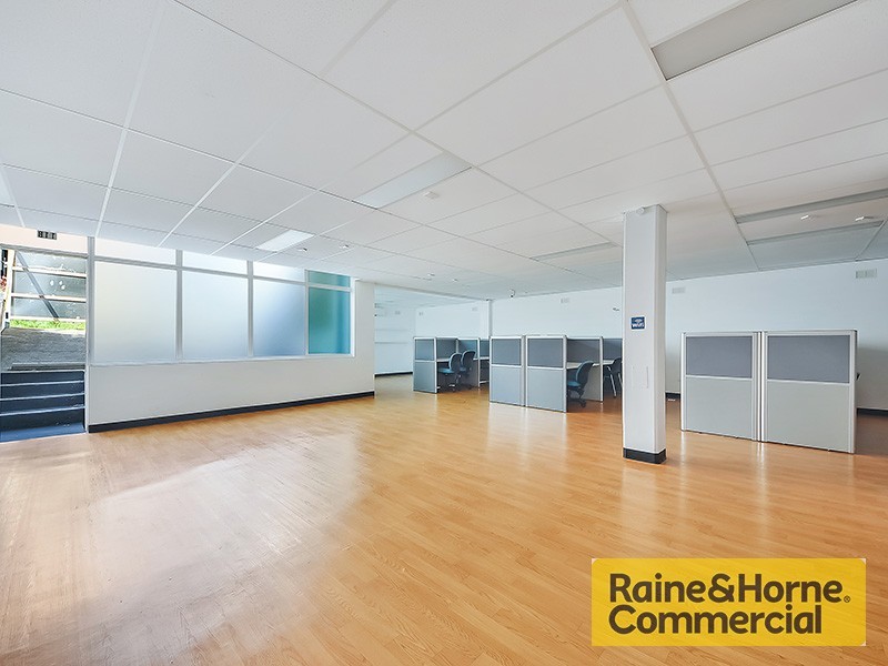 11B Fort Lane, Milton QLD 4064