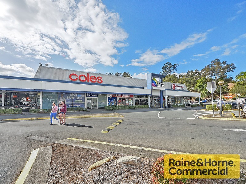9 Brookfield Street, Kenmore QLD 4069