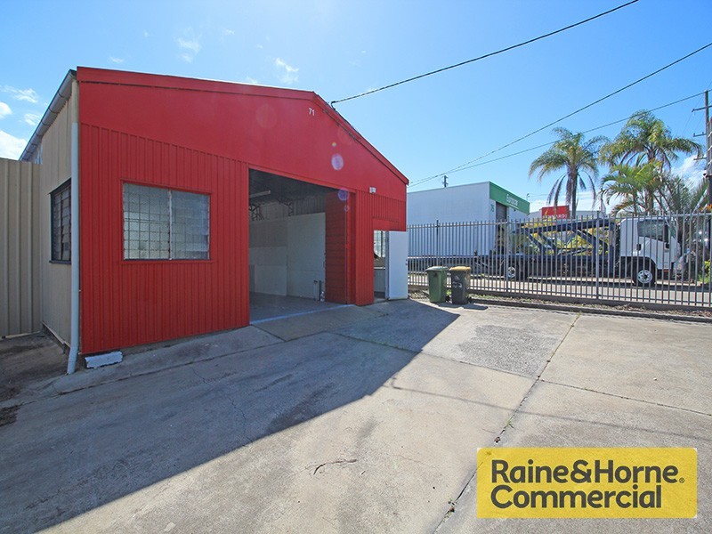 71 Snook Street, Clontarf QLD 4019
