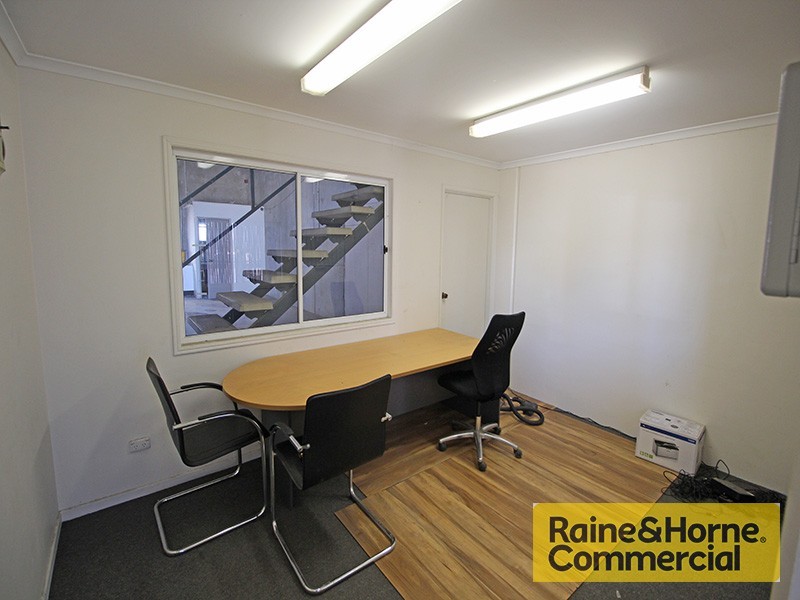 2/2 Kenworth Place, Brendale QLD 4500