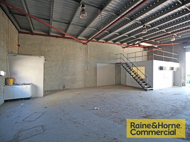 2/2 Kenworth Place, Brendale QLD 4500