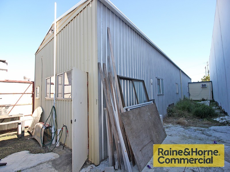 26 Cameron Street, Clontarf QLD 4019