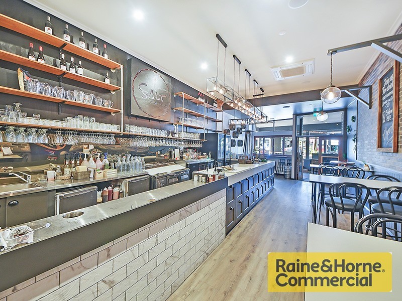 1 Macgregor Street, Wilston QLD 4051