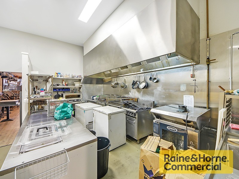 1 Macgregor Street, Wilston QLD 4051