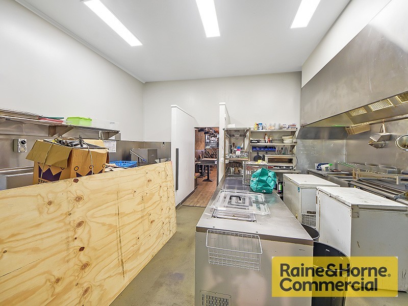 1 Macgregor Street, Wilston QLD 4051