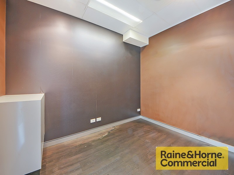 2 Heather Street, Wilston QLD 4051