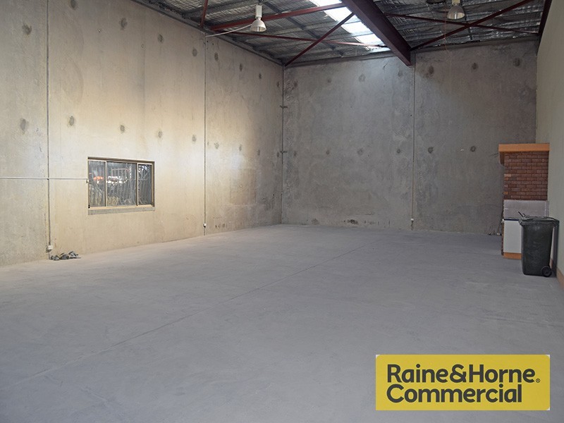 1/35 Radley Street, Virginia QLD 4014