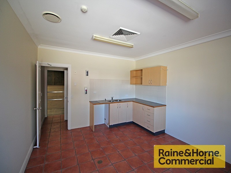 30 Kremzow Road, Brendale QLD 4500