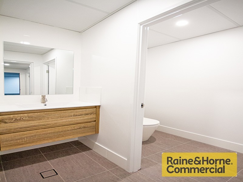 12 Gordon Street, Newstead QLD 4006