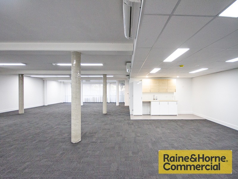12 Gordon Street, Newstead QLD 4006