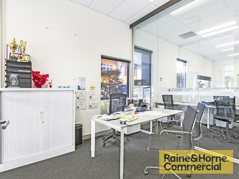 2/67 Depot Street, Banyo QLD 4014