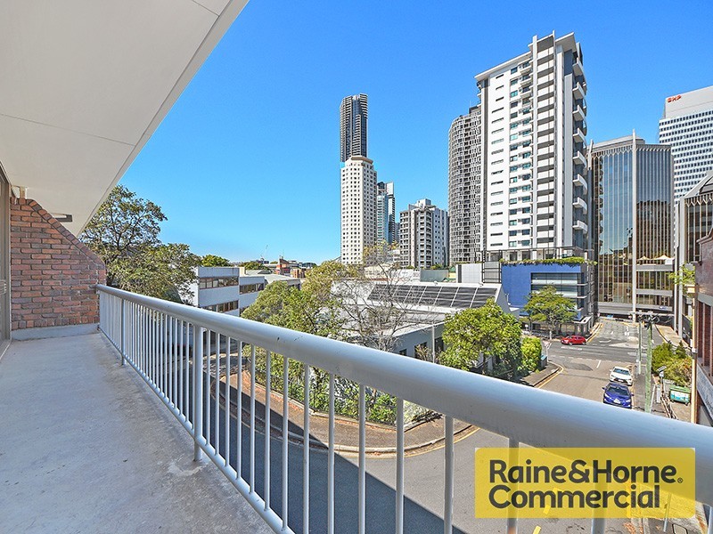 13and14/220 Boundary Street, Spring Hill QLD 4000