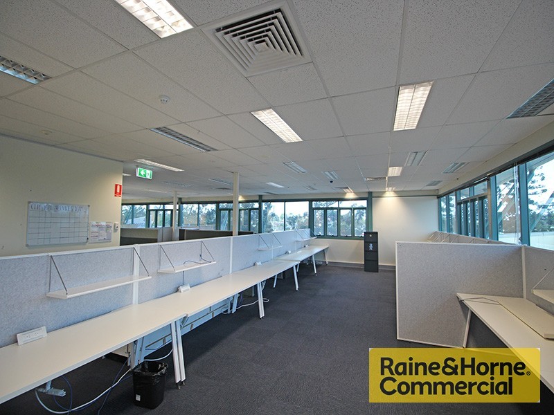 9and10/454-458 Gympie Road, Strathpine QLD 4500