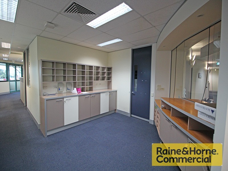 9and10/454-458 Gympie Road, Strathpine QLD 4500