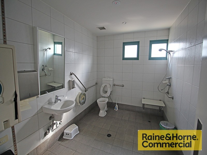 9and10/454-458 Gympie Road, Strathpine QLD 4500