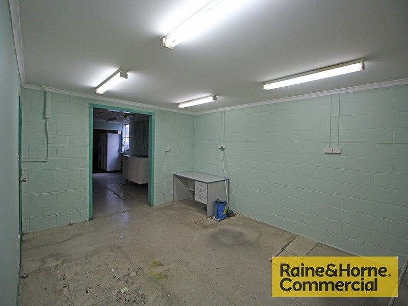 21 Walter Crescent, Lawnton QLD 4501