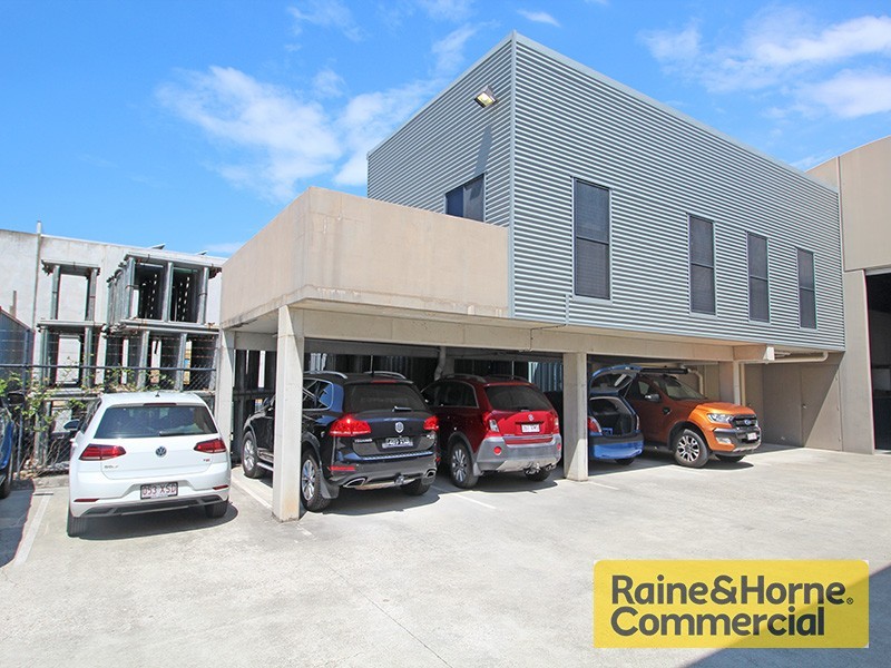 345 MacDonnell Road, Clontarf QLD 4019