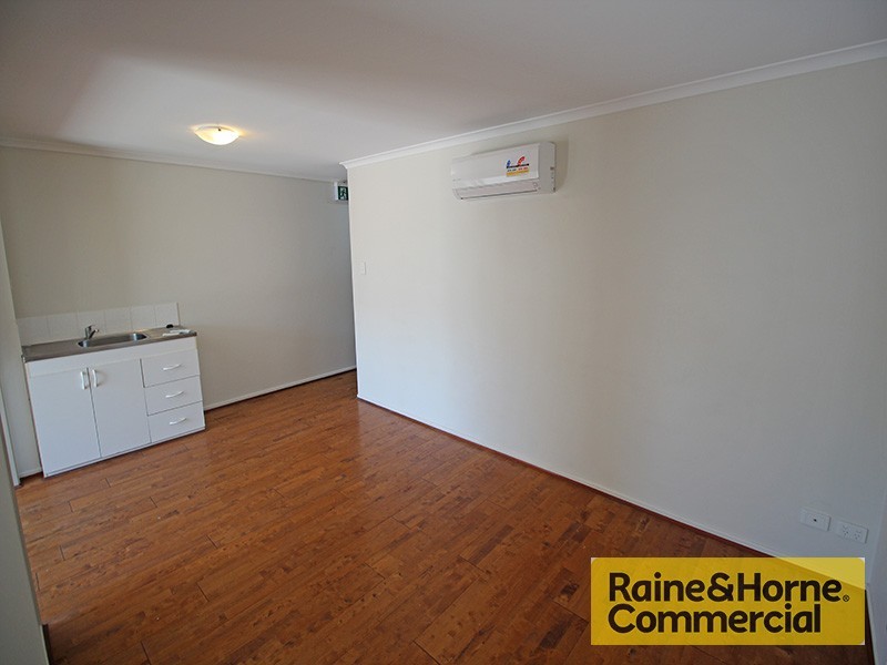 345 MacDonnell Road, Clontarf QLD 4019