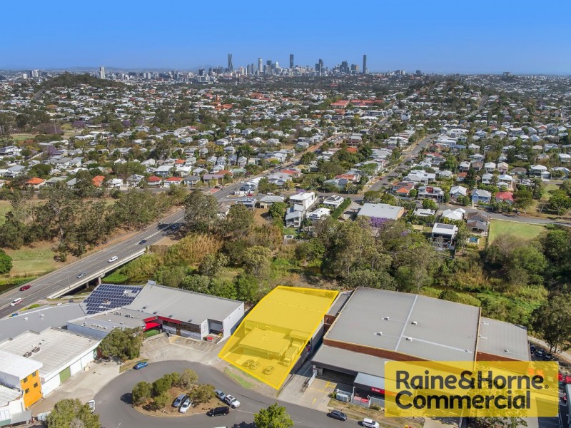 23 Harvton Street, Stafford QLD 4053