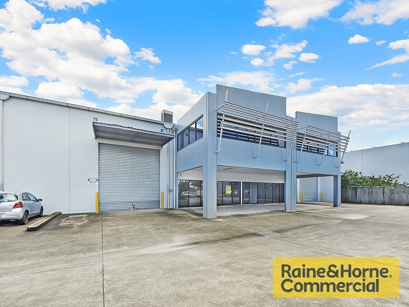 2/300 Cullen Avenue, Eagle Farm QLD 4009