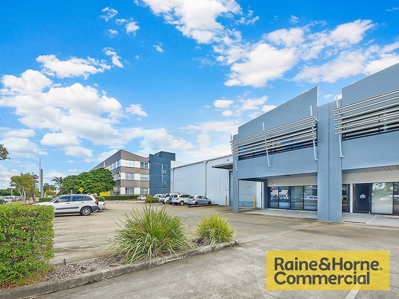 2/300 Cullen Avenue, Eagle Farm QLD 4009