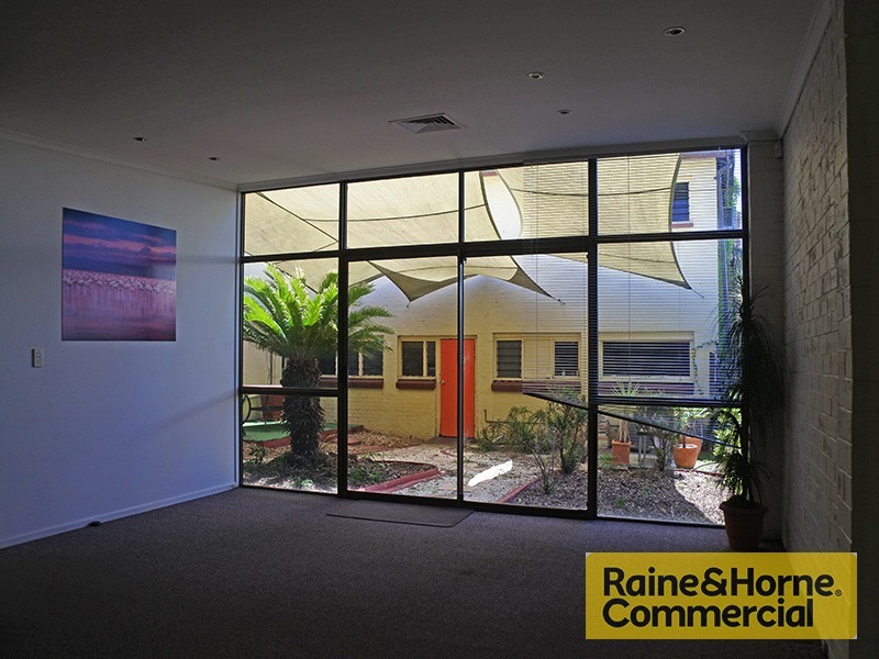 127 Sandgate Road, Albion QLD 4010