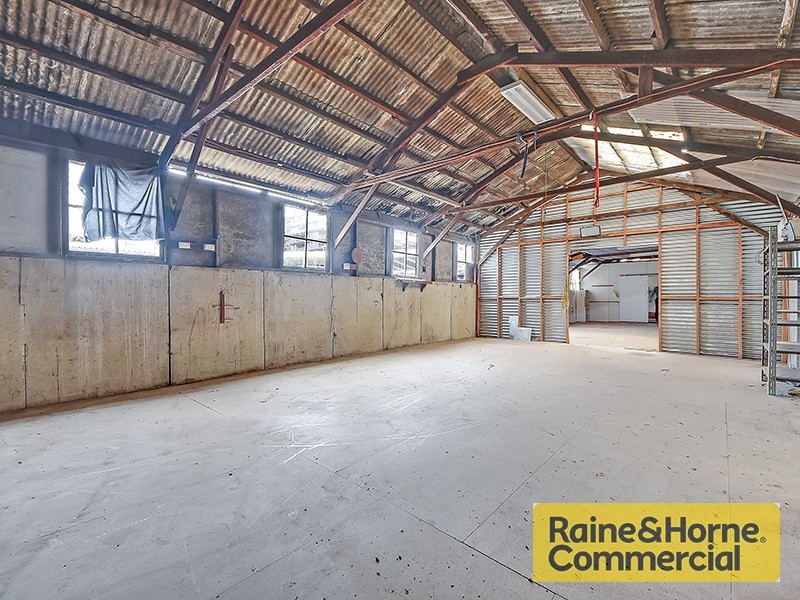 10 Austin Street, Newstead QLD 4006