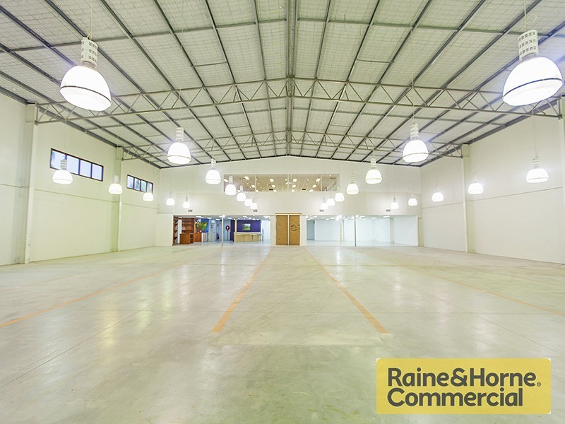 114 Gympie Road, Strathpine QLD 4500