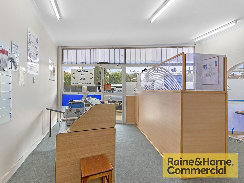 2/151 Hamilton Road, Wavell Heights QLD 4012