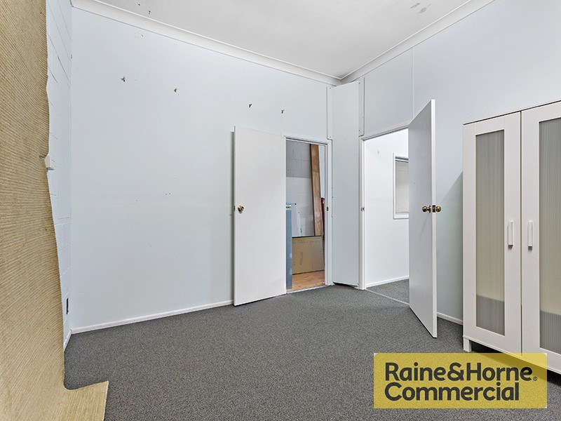 1/151 Hamilton Road, Wavell Heights QLD 4012