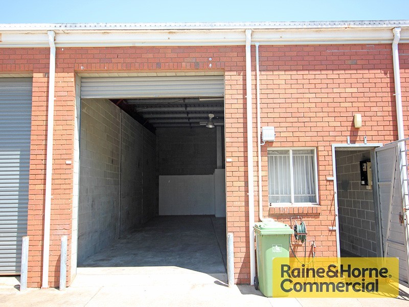 4/13-15 Storie Street, Clontarf QLD 4019