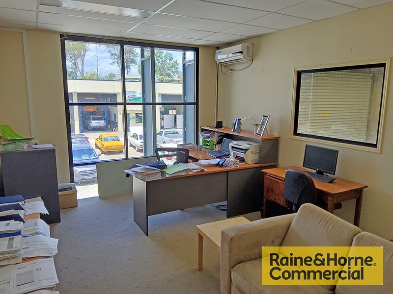 11/1147 South Pine Road, Arana Hills QLD 4054