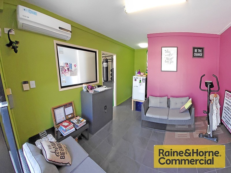 11/1147 South Pine Road, Arana Hills QLD 4054