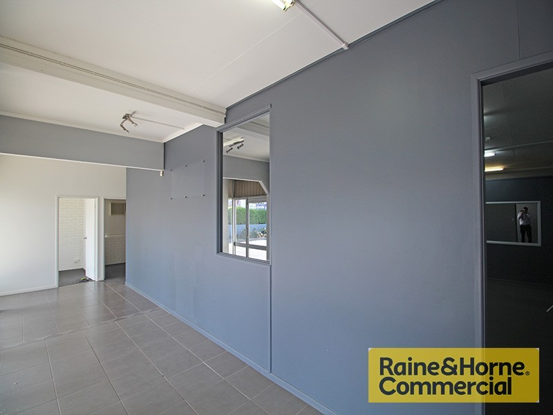 1/413 Gympie Road, Strathpine QLD 4500