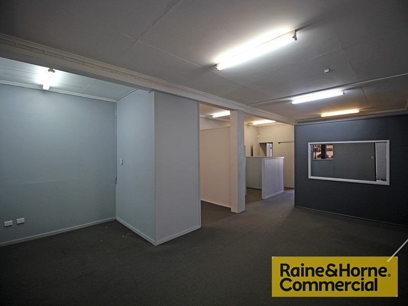 1/413 Gympie Road, Strathpine QLD 4500