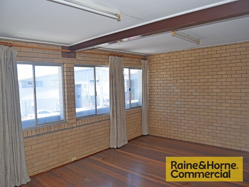 352 Melton Road, Northgate QLD 4013