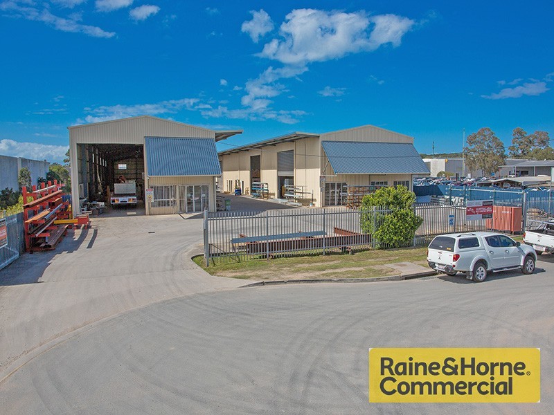 42-44 Robson Street, Clontarf QLD 4019