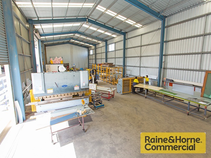 42-44 Robson Street, Clontarf QLD 4019