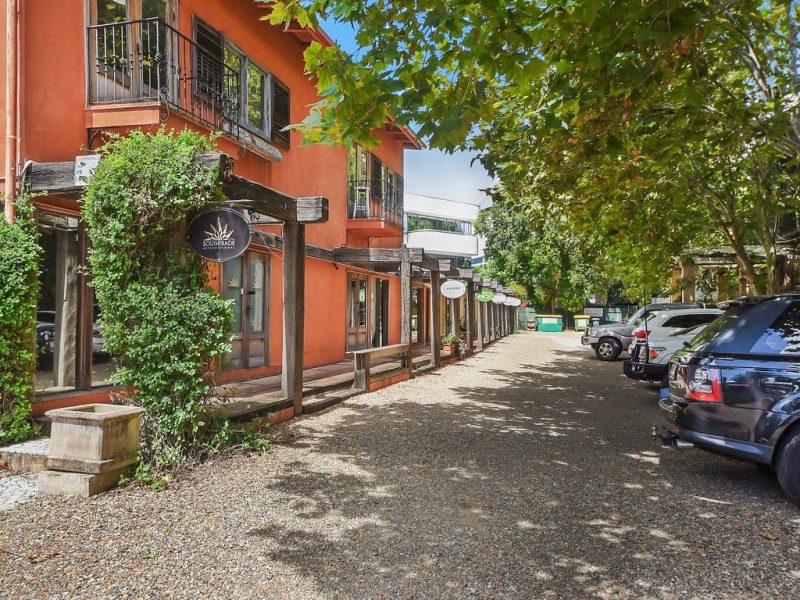 46 Douglas Street, Milton QLD 4064