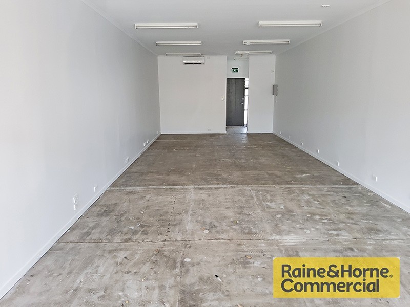 2/2 Patricks Road, Arana Hills QLD 4054