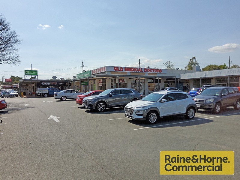 2/2 Patricks Road, Arana Hills QLD 4054